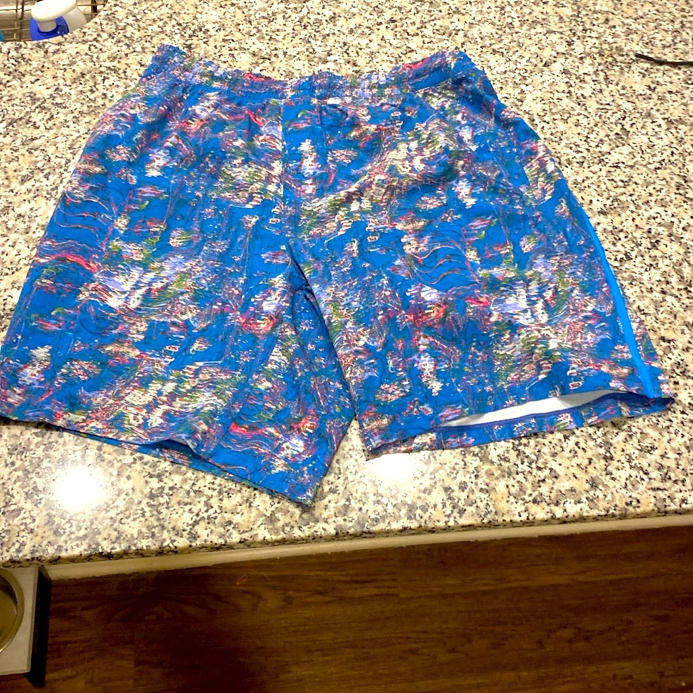 Lululemon Pacebreaker Short 9” - L